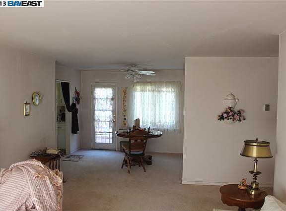 2nd image of 25858 Bryn Mawr Ave
