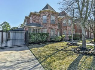 8003 Royal Crest Ct, Spring, TX 77379