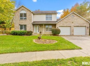 1016 Community Dr, Springfield, IL 62703