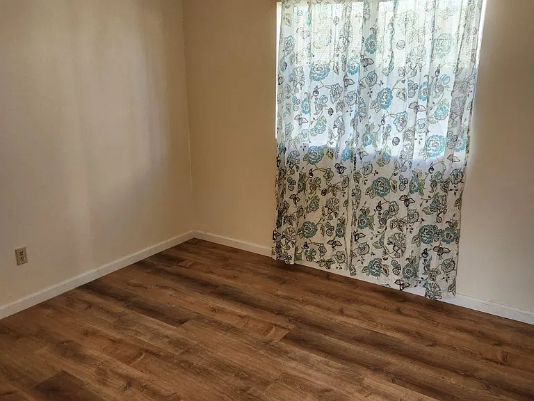 725 Quail St — Photo 5