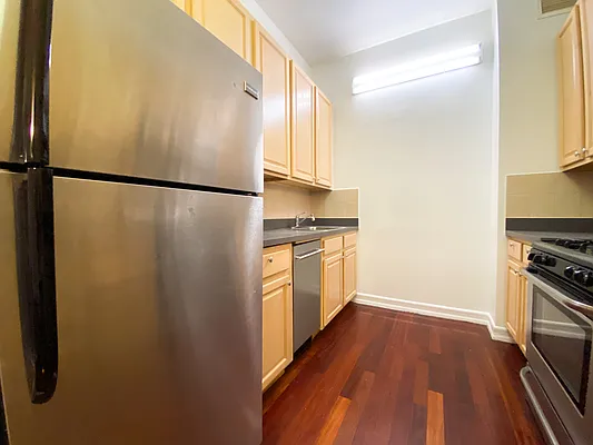 Rented by MAPT Residential LLC | media 10