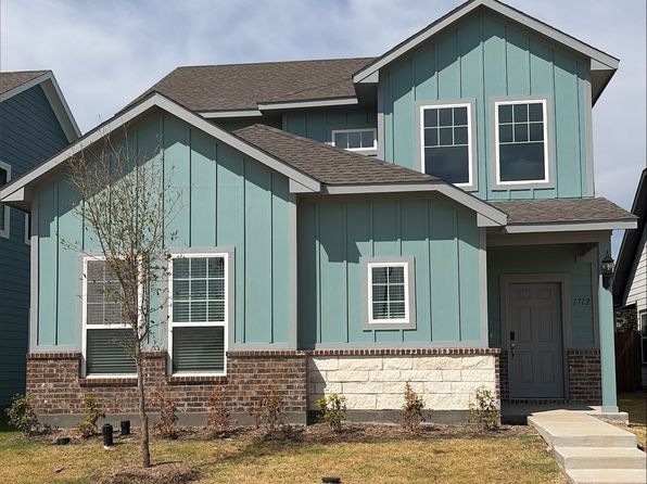 1712 Bluebonnet Ln