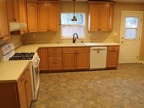 2nd image of 2059 W San Luis Way