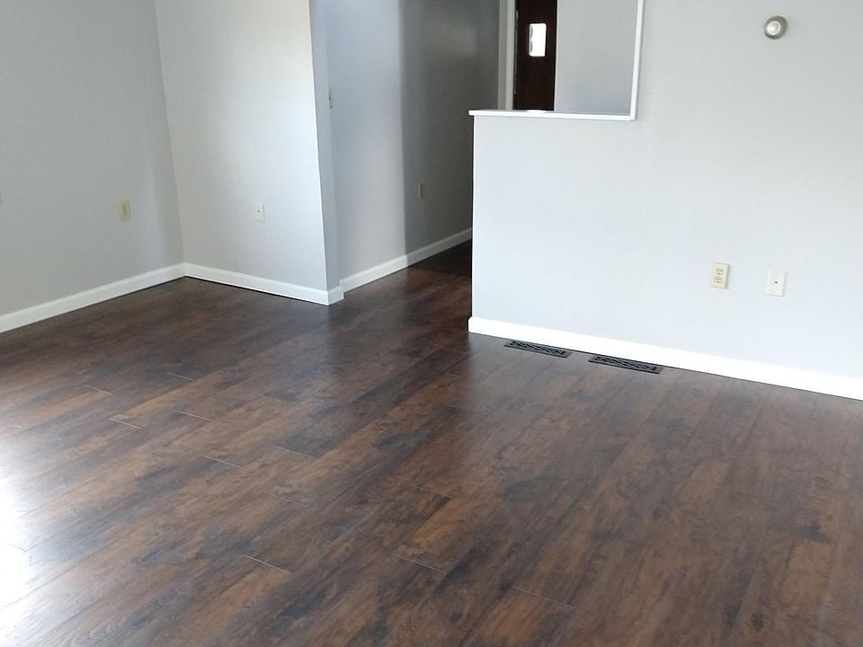 611 Mercer Rd, Beaver Falls, PA 15010 Zillow