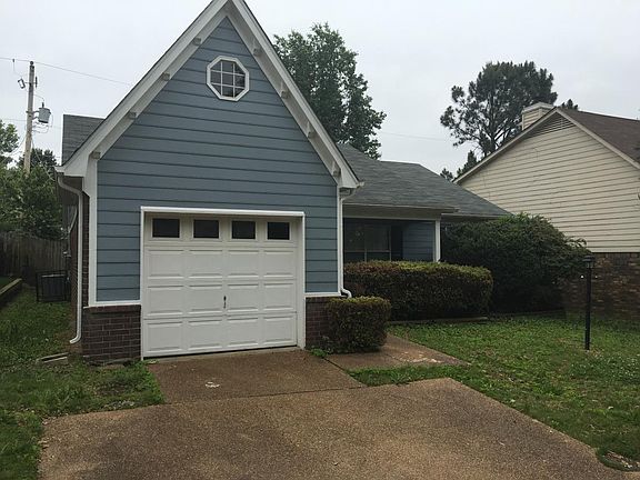 3rd image of 8407 Honey Dr