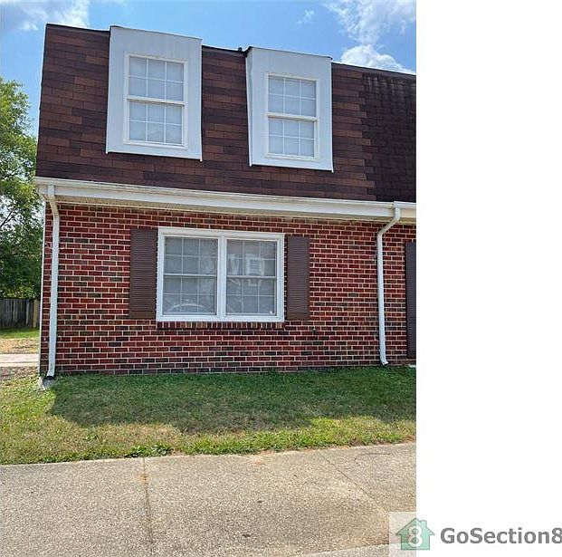 1st image of 8387 Pioneer Dr