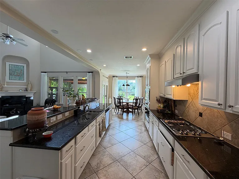 5518 Plumero Meadow Dr — Photo 11