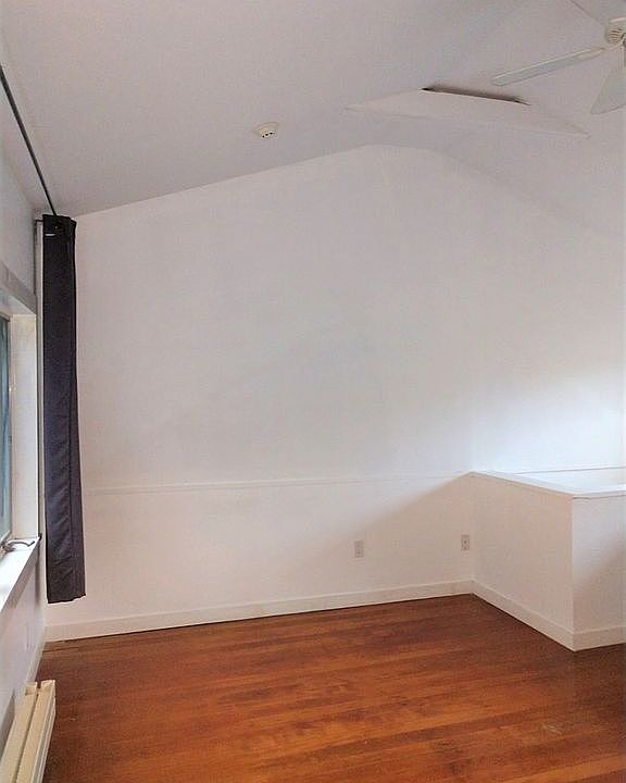 2nd image of 66 Miller Hill Rd