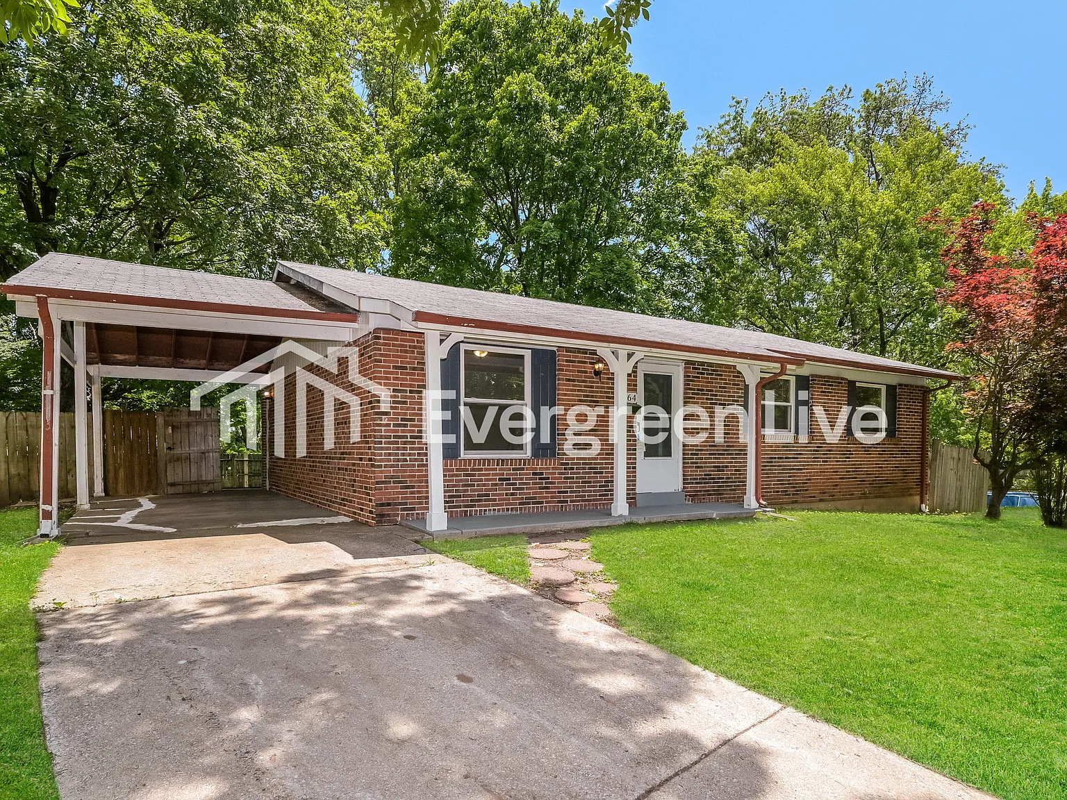 3 bed, 2.0 bath, 1189 sqft, $1,645 — Photo 2