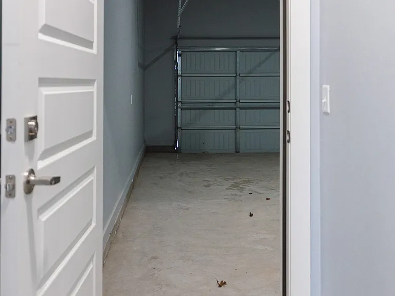 508 Remington Ave — Photo 37