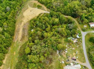 115 Hunting Woods Rd, Newport, TN 37821