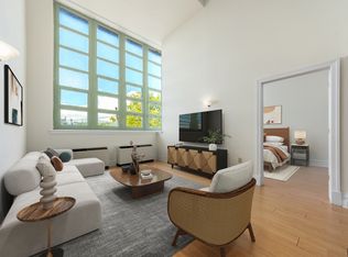 19-19 24th Ave #L203, Astoria, NY 11105