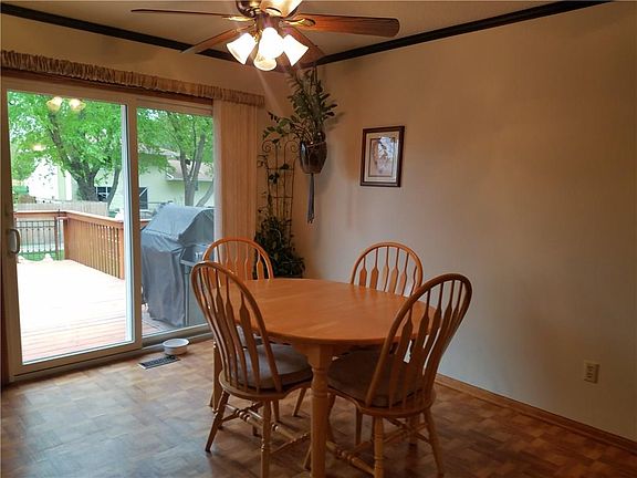 5th image of 301 NW Bayberry Ln