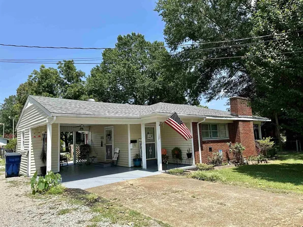 245 Sutton St, Savannah, TN 38372