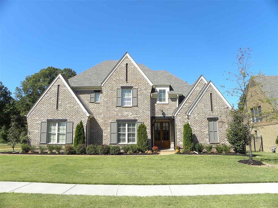 1st image of 145 Saunders Creek Dr