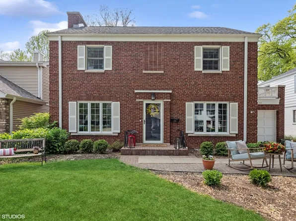 420 S Lincoln Ln, Arlington Heights, IL 60005