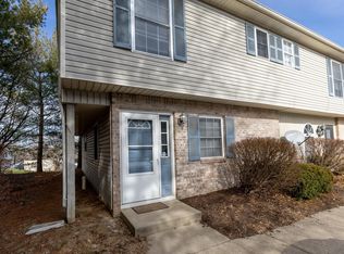 760 E Sherwood Hills Dr, Bloomington, IN 47401