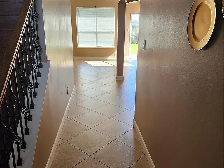 18407 Brenwood Manor Dr — Photo 4