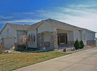 8446 S Parfet Ct, Littleton, CO 80127