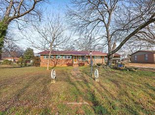 3 Durham Dr, Williamston, SC 29697