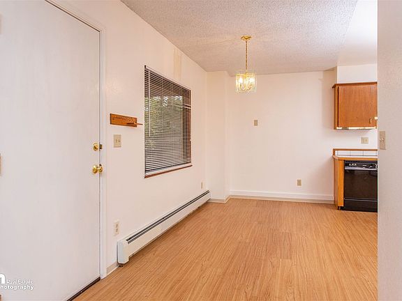 Entryway_Kitchen_9920