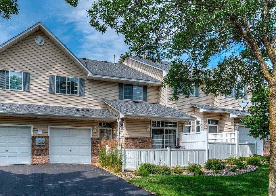 1st image of 2718 Mallard Dr