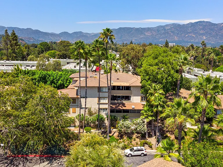 Orange Grove Circle — Photo 1