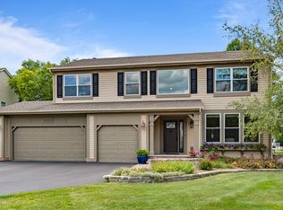 1020 Kasting Ln, Mundelein, IL