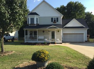 3631 Sw Farm Lake Dr, Concord, NC 28027