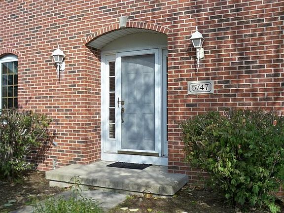 4th image of 5747 Sandhill Dr