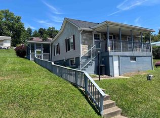 411 Merrill Ave, Rivesville, WV 26588