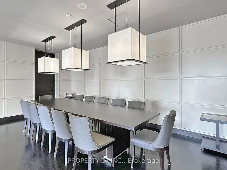 21 Scollard St #406 — Photo 30