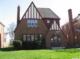 4118 Bushnell Rd, University Heights, OH 44118