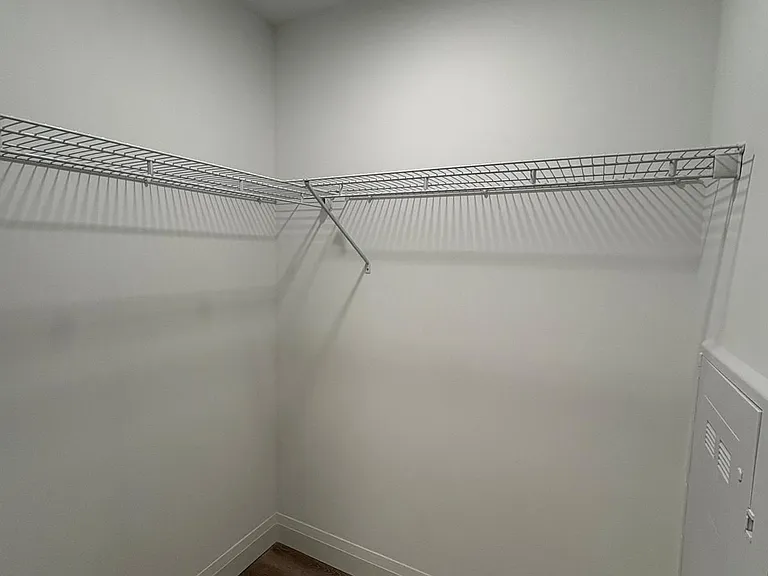1333 Weber St E #213 — Photo 18