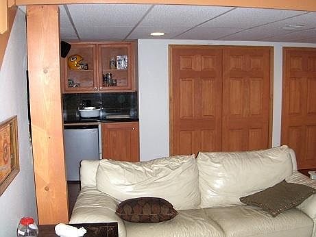 4th image of 11715 W Glendale Ave