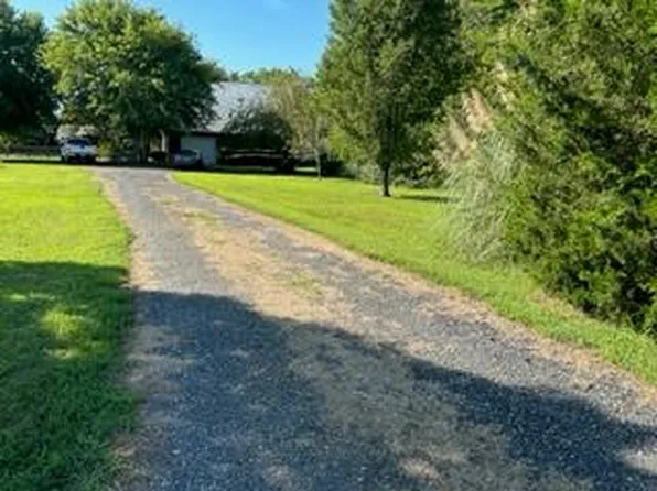 9178 Occohannock Neck Rd, Exmore, VA 23350