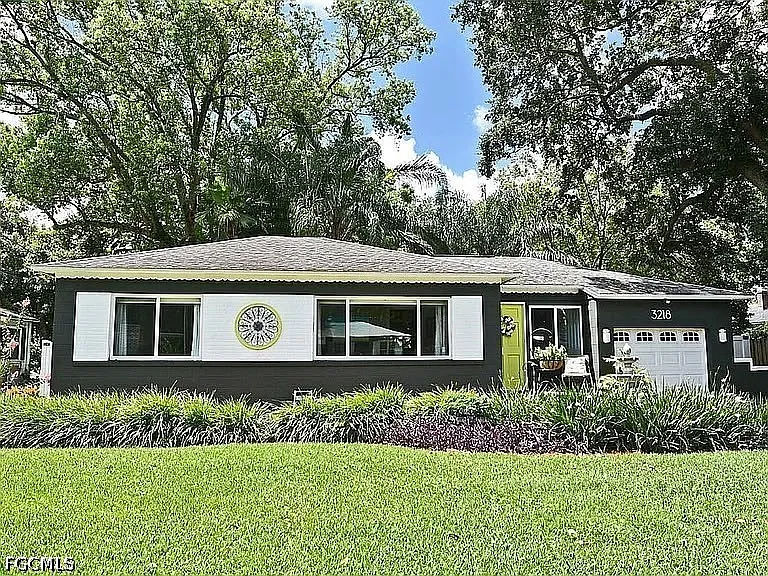 3218 Anderson Pl — Photo 1