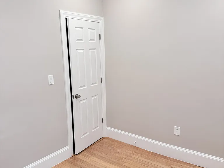 35 Brookline St #12 — Photo 12