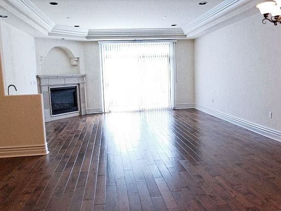 3rd image of 10640 Woodbridge St APT 102