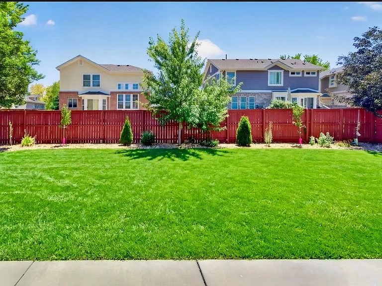 20352 E Lasalle Pl — Photo 7