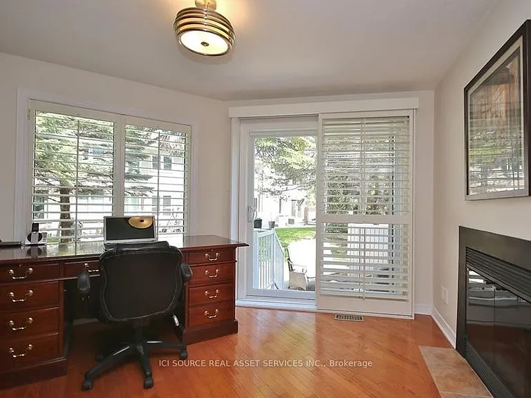 109 Dalecroft Cres — Photo 15
