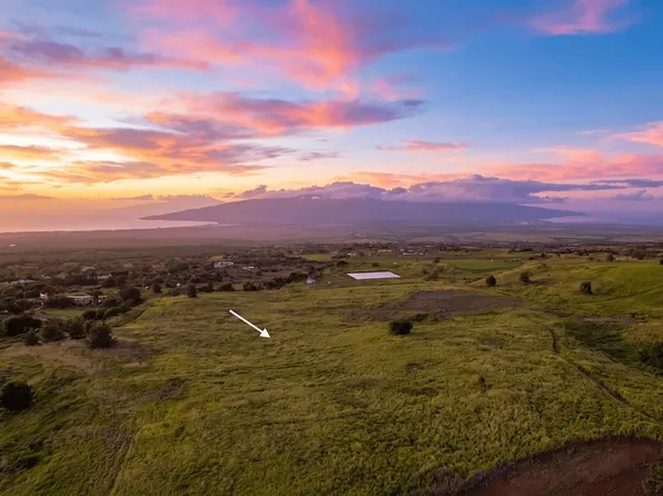 301 Hoohele Malie Pkwy #8, Kula, HI 96790