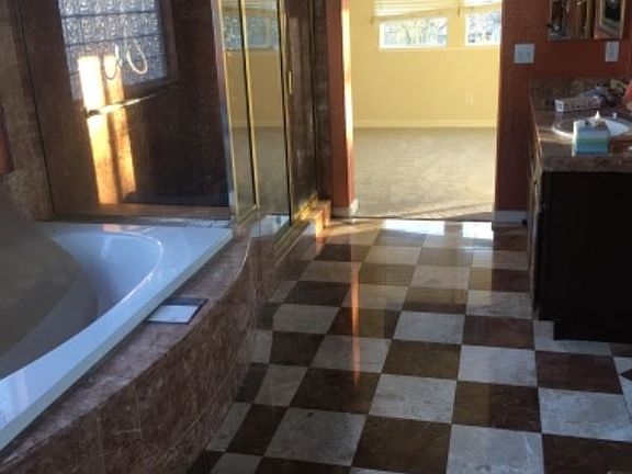 5th image of 2816 Buckminster Dr