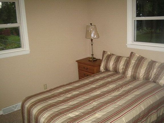 5th image of 1193 Dawsett Ave