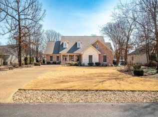53 Sanchez Way, Hot Springs Village, AR 71909