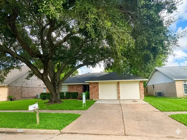 922 Comstock Springs Dr, Katy, TX 77450