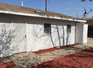 614 1/2 Woodrow Ave, Bakersfield, CA
