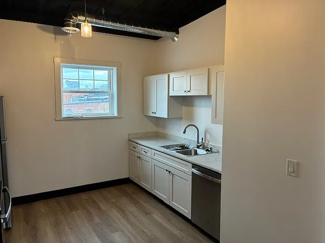 37 McCollum St #2 — Photo 21