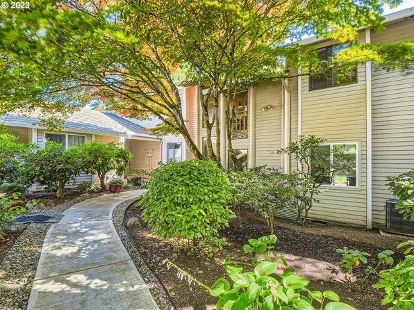 8206 SW Woodbridge Ct #11, Wilsonville, OR 97070