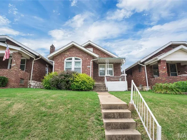 5456 Pernod Ave, Saint Louis, MO 63139